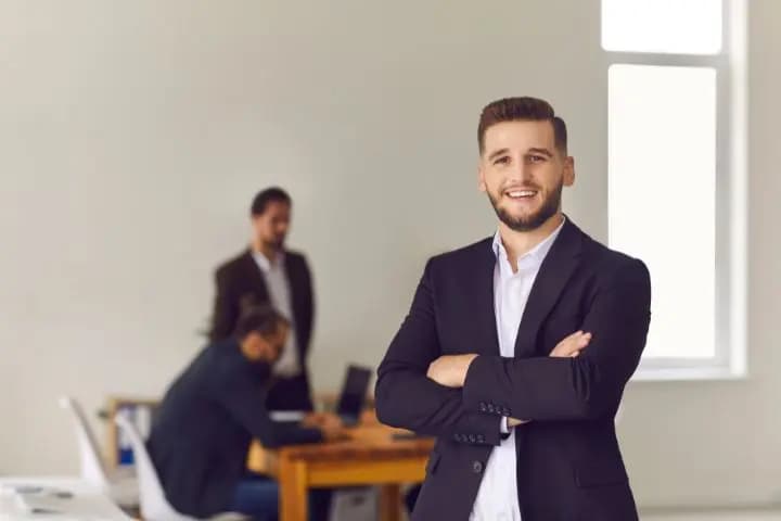 Berapa Gaji Manager? ini Rincian Besarannya