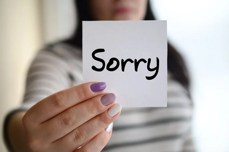 cara minta maaf yang baik di lingkungan kerja