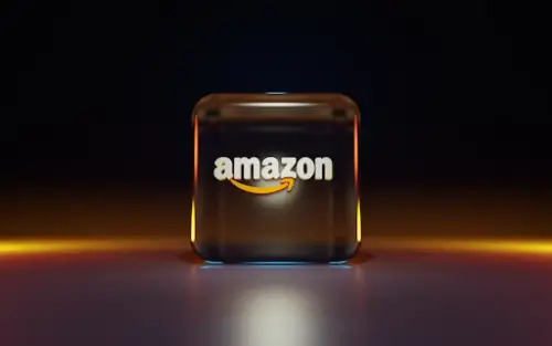 contoh logo amazon