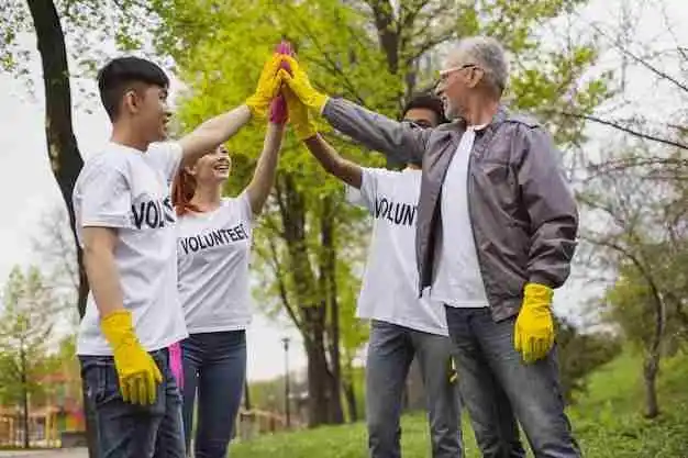 Senang kegiatan volunteering